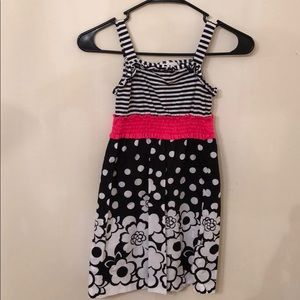 Girls dress
